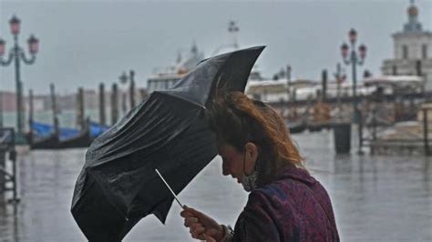 Meteo Veneto le previsioni per venerdì 25 ottobre rovesci e schiarite