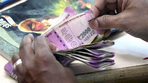 Rs 3 43 Lakh Cr Of Rs 2 000 Notes Have Come Back Public Can Return