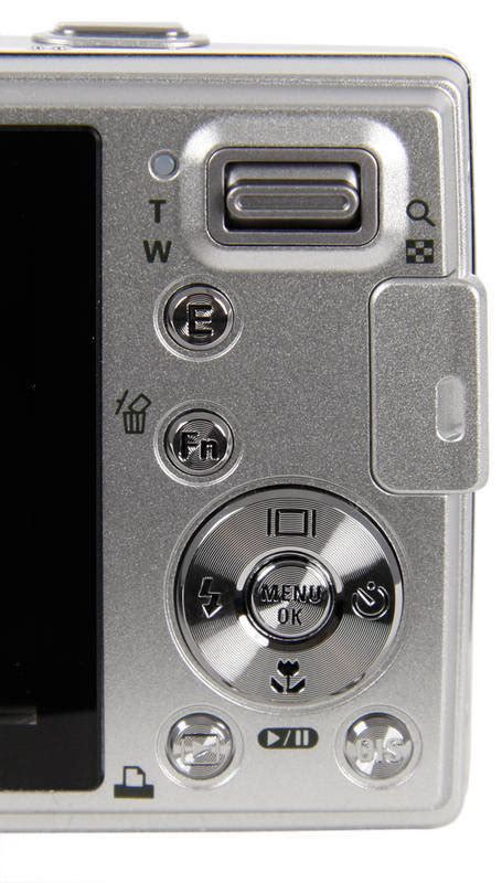 Samsung L210 10mp 3x Optical Zoom Digital Camera Silver With FREE Lexar ...