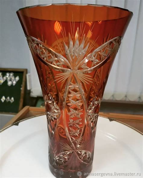 Винтаж: Красная ваза для цветов с гравировкой, винтаж СССР в интернет ...