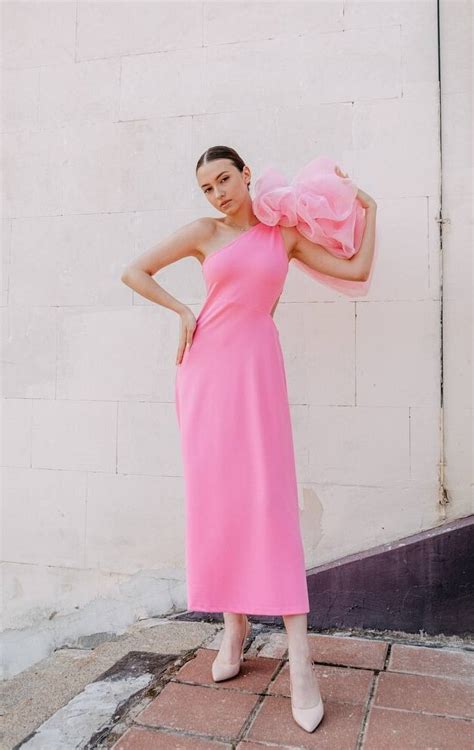РОЗОВОЕ ПЛАТЬЕ ЗЕФИРКА - Tiara Dress