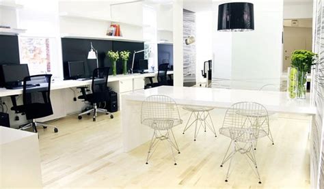 Oficinas modernas, creativas y pequeñas - Arkiplus.com