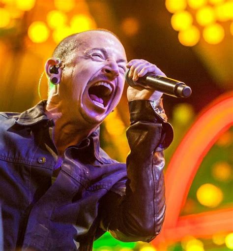 Stone Temple Pilots With Chester Bennington Performing At The D Las