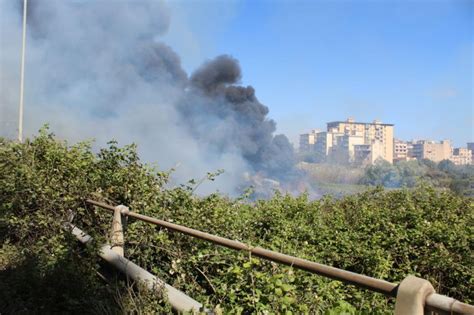 Grosso Incendio A Brancaccio Le Foto Della Nube Nera Su Palermo