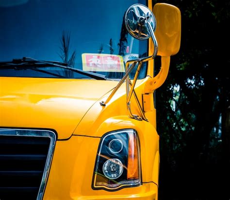 Premium Photo | Yellow school bus