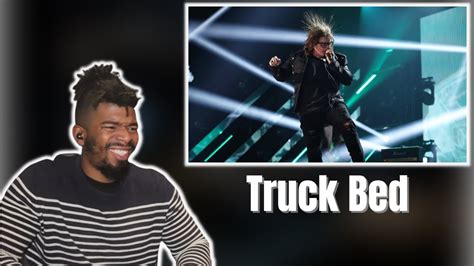 Dtn Reacts Hardy Truck Bed Acm Awards Live Performance Youtube