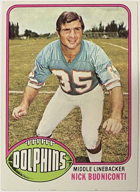 Nick Buoniconti 1976 Topps Miami Dolphins Football Card - KBK Sports