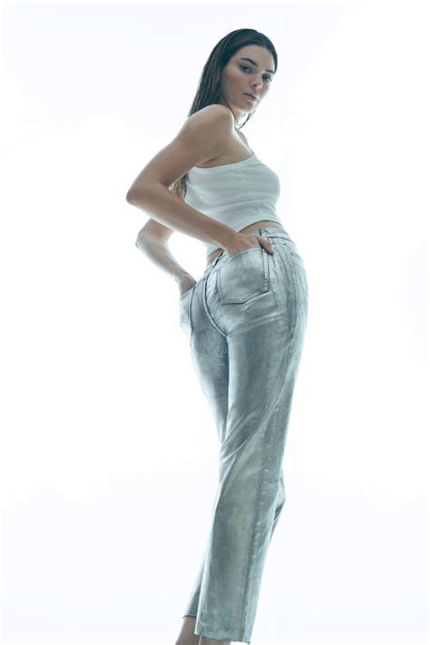 Kendall Jenner Stunning Ass Hot Celebs Home