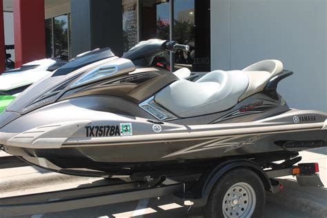 2009 Yamaha Waverunner® Fx Cruiser Sho Maxim Honda Yamaha