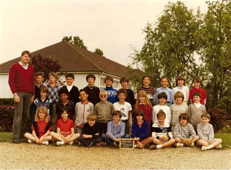 Photo De Classe Cm1 De 1984 Ecole Primaire Copains Davant