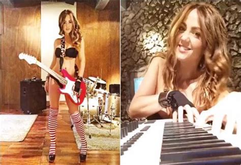 Andrea Legarreta Sorprende Con Sexys Im Genes