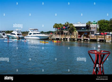 Shem Creek Waterfront High Resolution Stock Photography And Images Alamy