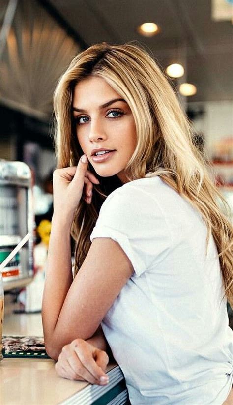 23 Blonde Hair Dark Roots Ideas Hair Styles Hair Long Hair Styles