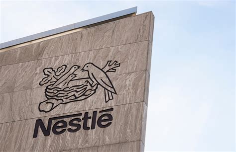 Nestlé fecha fábrica após escândalo de contaminação pela bactéria E coli