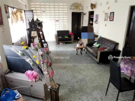 Single Storey Bungalow In Lim Garden Ipoh Perak Bedrooms