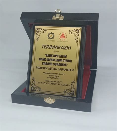 Contoh Desain Plakat Ucapan Terima Kasih Pusatnya Pembuatan Plakat