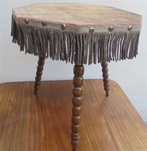 Victorian Bobbin Leg Gipsy Table