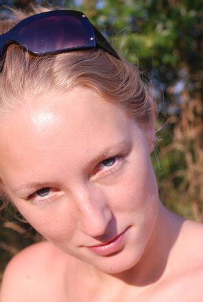 Amateur Photos 4963 Nude Photos7126 23986 Porn Pic