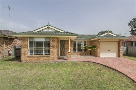 Sittella Place Glenmore Park Nsw House For Rent Domain