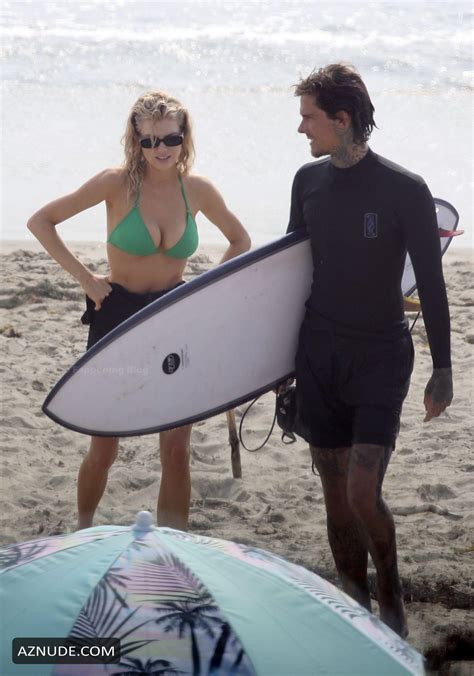 Charlotte McKinney With Boyfriend Nathan Kostechko At The Beach In Los