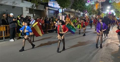 La Justicia Abre Diligencias Por La Polémica Comparsa Del Carnaval De Torrevieja Con Menores En