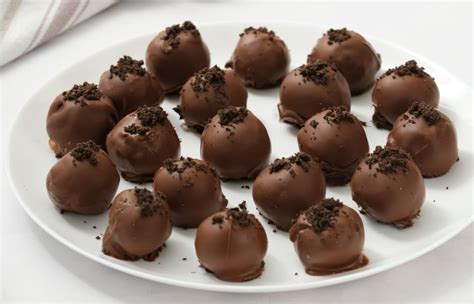 Easy Oreo Truffles Reluctant Entertainer