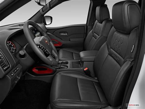 2024 Nissan Frontier: 120 Interior Photos | U.S. News