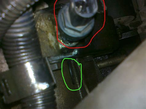 Чистка датчика скорости — Mitsubishi Carisma, 1,6 л, 2002 года | своими ...