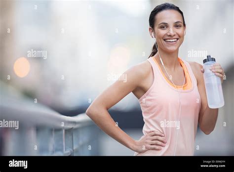 Hot Water Bottle Woman Hi Res Stock Photography And Images Alamy