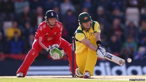 Shane Watson century seals Australia ODI series win - BBC Newsround