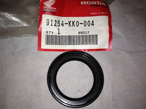 Nos Honda Dust Seal Mm Xr Kk Ebay