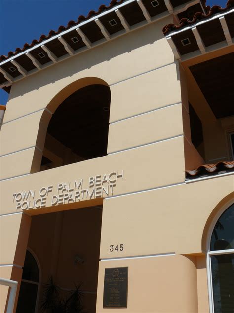 Here is how to perform an official palm beach arrest search 27