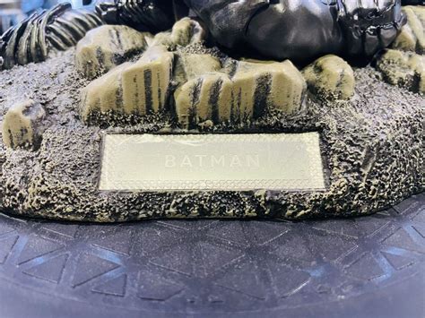 DC JUSTICE LEAGUE HOT TOYS SCALE MMS BATMAN DELUXE VERSION DIORAMA BASE Hobbies Toys