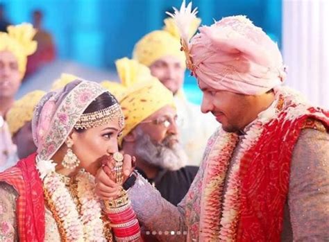 Neeti Mohan, Nihar Pandya’s wedding album is dreamy and romantic. See ...