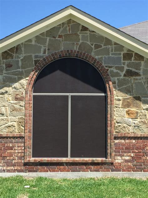 Phifer Suntex Solar Screens Classique Façade Austin Par Gallery Design Center Houzz