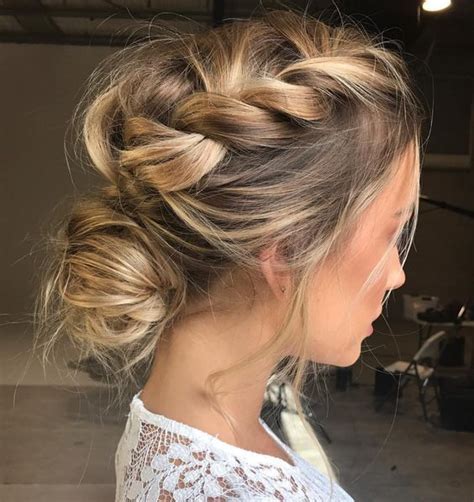 25 Trendy Braided Wedding Hairstyles You Ll Like Weddingomania