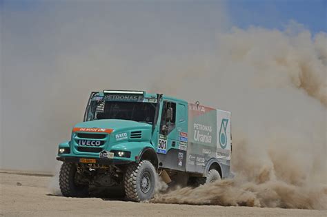 Iveco Powerstar Evolution Ii X Offroad Semi Tractor