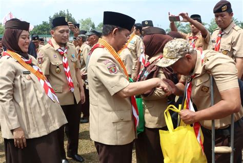 Kwarda Lampung Gelar Apel Besar Hari Pramuka Ke Di Stadion Sukung