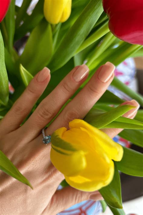 Top Beautiful Ideas For Elegant Nude Nails To Wear