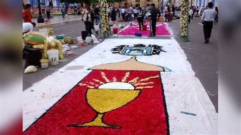 Instalar N Arcos Y Alfombras Para Corpus Christi En Trujillo