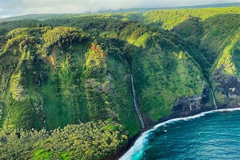 Fly Over Hilo Waterfalls, Cliffs, And Valleys Tour | Helicopter Tours
