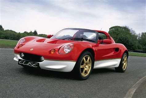 The Lotus Elise Buying Guide Puristic Driving Experience At Its Best