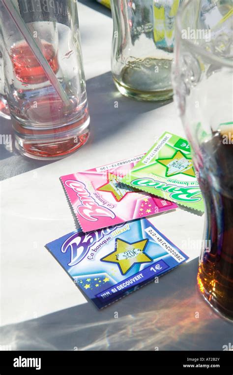 Scratch cards hi-res stock photography and images - Alamy