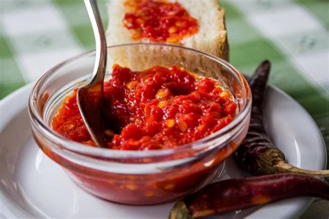 Аджика аджарская: рецепты и советы по приготовлению - Samchef.ru