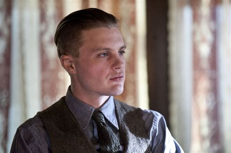 Michael Pitt Actor De Boardwalk Empire Es Atado Y Hospitalizado