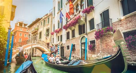 Venice Gondola Ride Tours & Tickets - Italy 2024 | isango.com