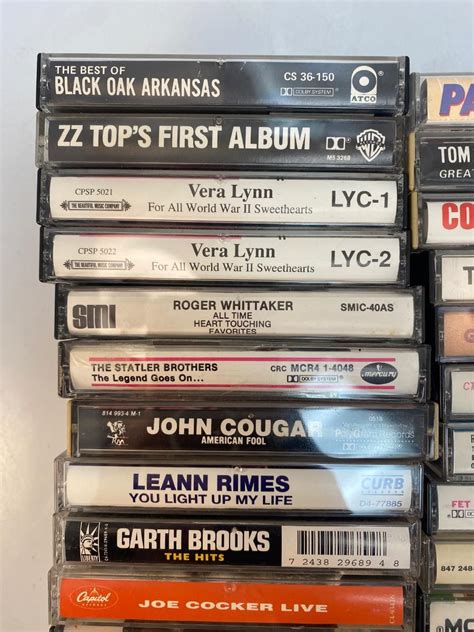 Large Mixed Country Music Artist Cassette Tape Lot Marty Robbins Willie Nelson Garth Brooks