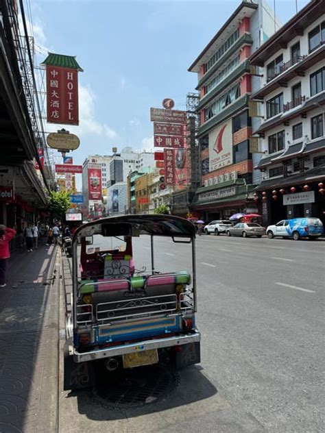 Walking Tour In Bangkok