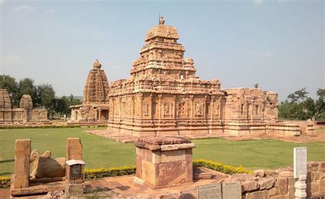 Hampi Badami Bijapur Karnataka Tours Murudeshwar Gokarn