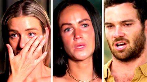 Elizabeth Hurley Shows Off Figure In Peach Bikini At Age Herald Sun